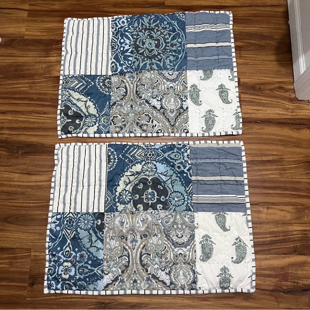 Pottery Barn SET Patchwork Cotton Queen Quilt, 2 large & 2 small shams CLEAN - Picture 6 of 6
